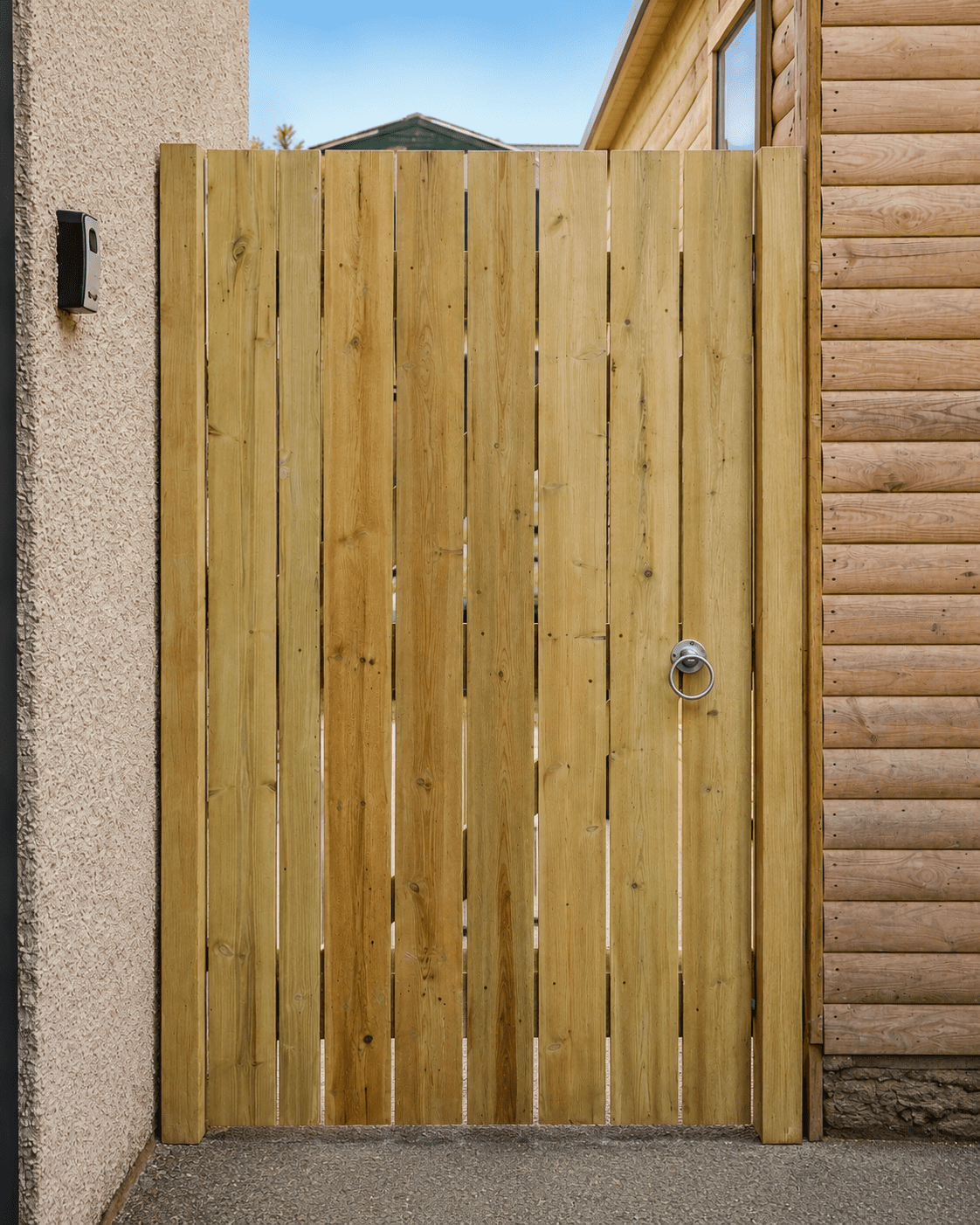 Standard timber side gate installed by The Side Gate Company